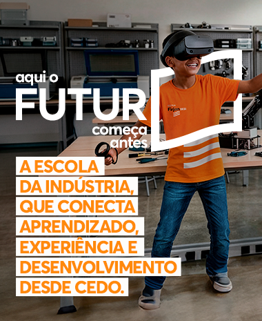 Aluno com óculos virtual